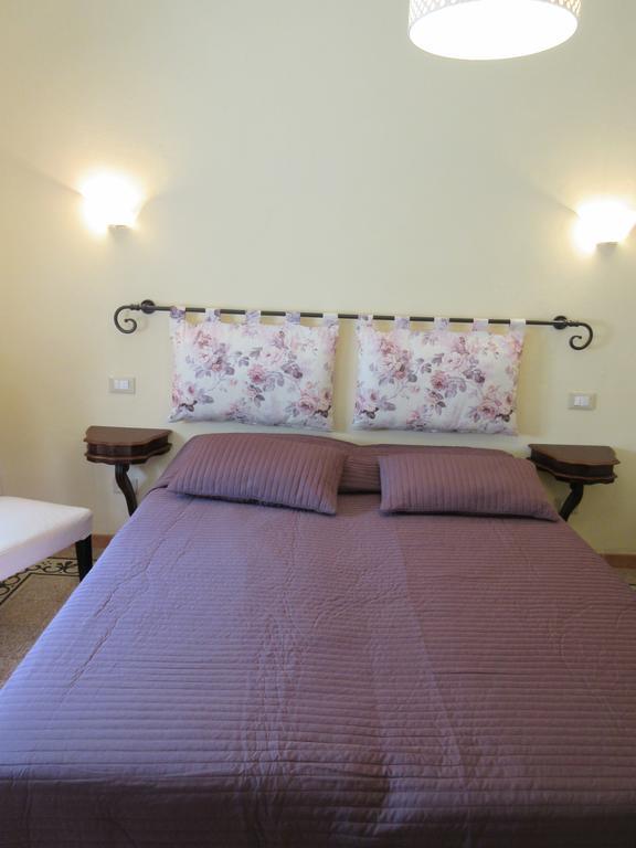 La Rondine Apartment *